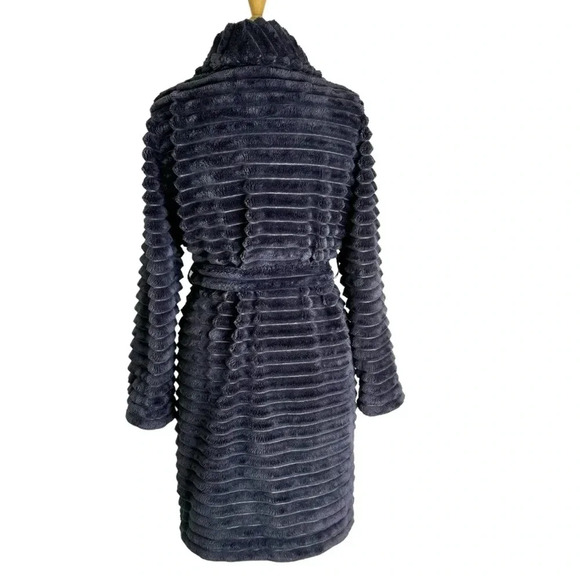Anthropologie Mariposa Faux Fur Ribbed Wrap Belted Robe Dark Gray Size XS/S - Picture 5 of 11